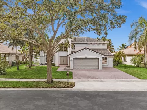 2048 NW 126th Ave, Pembroke Pines, FL 33028