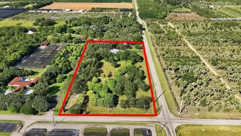 15700 SW 264th St, Homestead, FL 33031