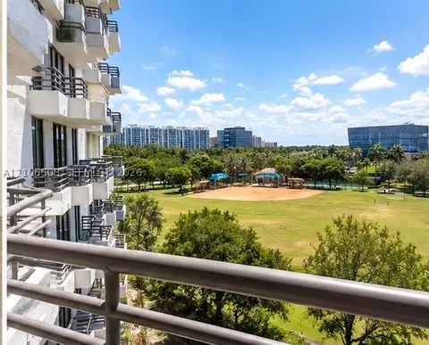 3300 NE 191st St #604, Aventura, FL 33180