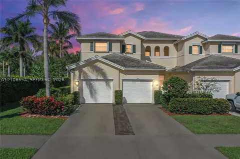 906 Southstar Dr #903, Fort Pierce, FL 34949
