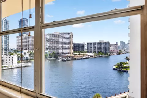 111 Golden Isles Dr #G12, Hallandale Beach, FL 33009