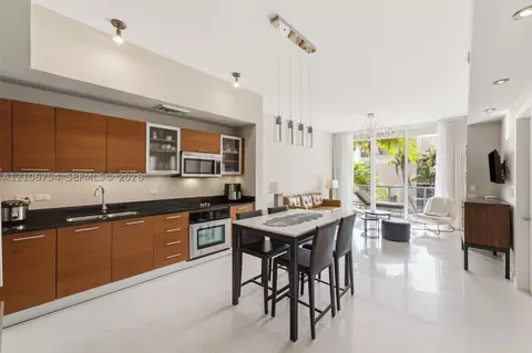3470 E Coast Ave #H0909, Miami, FL 33137