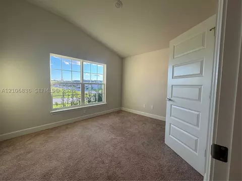 Bedroom - 187 NW 45th Loop, Ocala, FL 34475 photo 3 of 6
