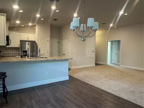Living - 187 NW 45th Loop, Ocala, FL 34475 photo 2 of 3