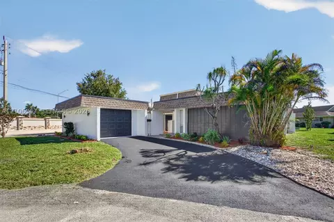 5508 Guava Cir, Tamarac, FL 33319
