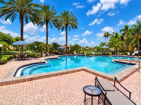 1237 SW 46th Ave #813, Pompano Beach, FL 33069