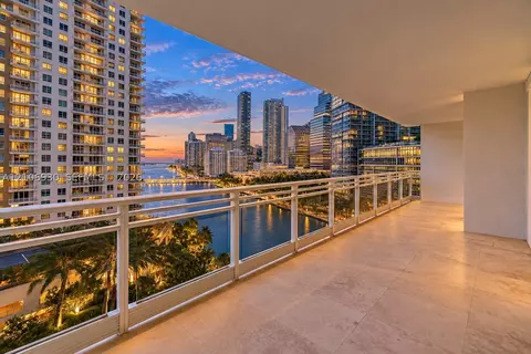 901 Brickell Key Blvd #1103, Miami, FL 33131