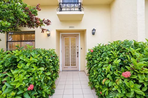 3891 NE 167th St #24, North Miami Beach, FL 33160