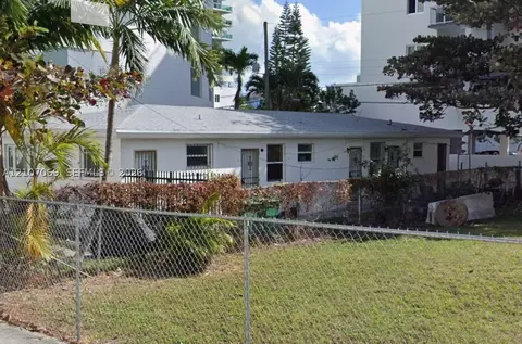 460 NE 29th Ter, Miami, FL 33137