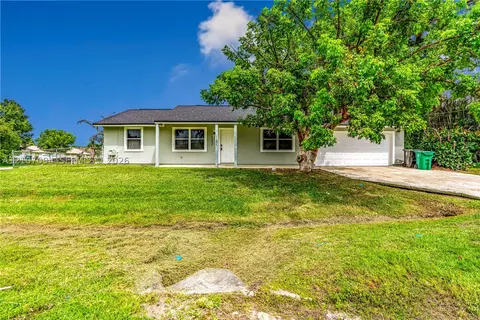 1131 SW London Ln, Port Saint Lucie, FL 34953