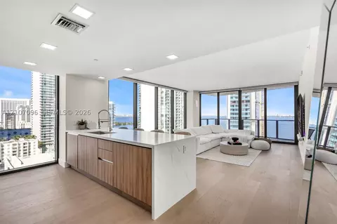 460 NE 28th St #1801, Miami, FL 33137