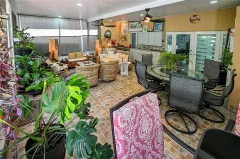 Other - 8115 W 8th Ct, Hialeah, FL 33014 photo 15 of 20
