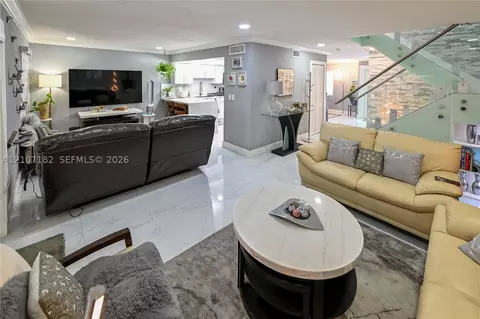 Living - 8115 W 8th Ct, Hialeah, FL 33014 photo 6 of 8