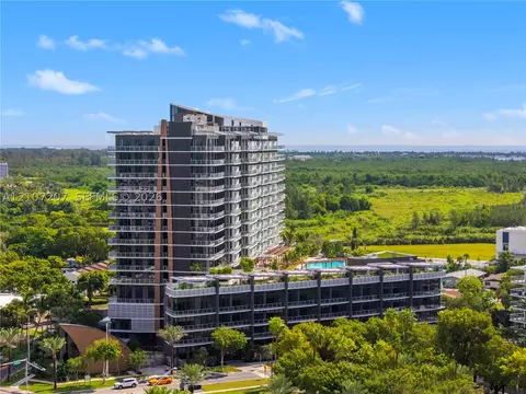 13899 Biscayne Blvd #406, Miami, FL 33181
