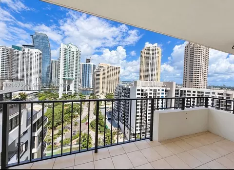 520 Brickell Key Dr #A2012, Miami, FL 33131