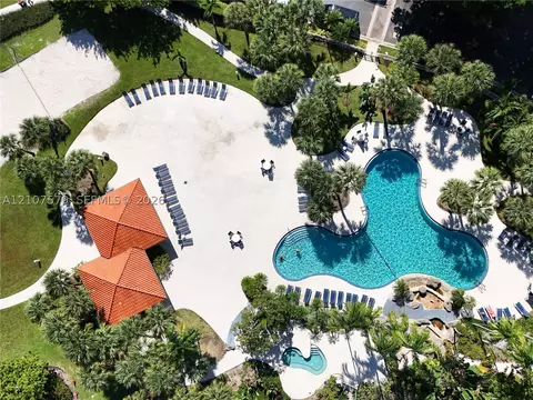 3300 NE 191st St #511, Aventura, FL 33180