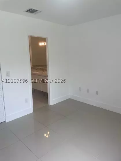 Other - Undisclosed, Hialeah, FL 33015 photo 12 of 16