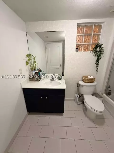 650 Palm Ave #2-A3, Hialeah, FL 33010 photo 9