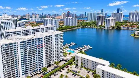 18031 Biscayne Blvd #1803, Aventura, FL 33160