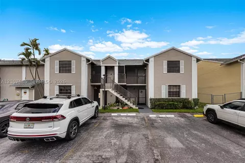 1460 Jefferson Dr #1460L, Homestead, FL 33034