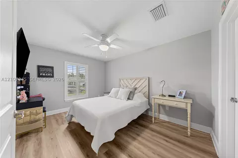 Bedroom - 4160 SW 100 St, Ocala, FL 34476 photo 5 of 8