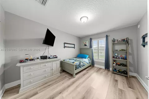 Bedroom - 4160 SW 100 St, Ocala, FL 34476 photo 7 of 8
