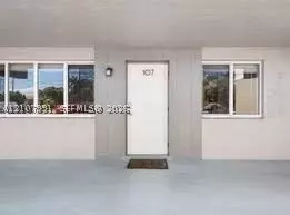 1400 NE 54th St #105, Fort Lauderdale, FL 33334