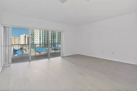 1965 S Ocean Dr #6H, Hallandale Beach, FL 33009