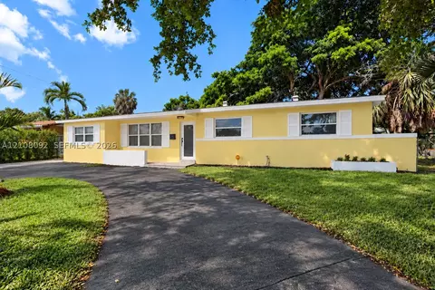 3621 NW 6th Pl, Lauderhill, FL 33311