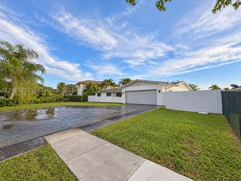 14234 SW 75th Ter, Miami, FL 33183