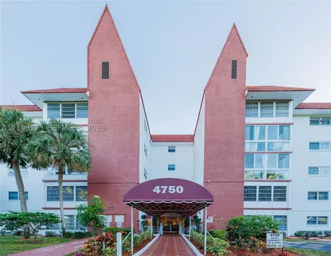 4750 NW 22nd Ct #211, Lauderhill, FL 33313