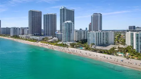 4001 S Ocean Dr #3P, Hollywood, FL 33019