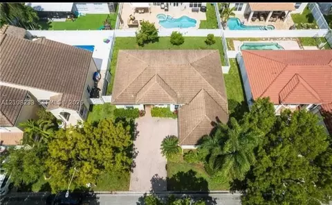 5333 SW 34th Ave, Fort Lauderdale, FL 33312
