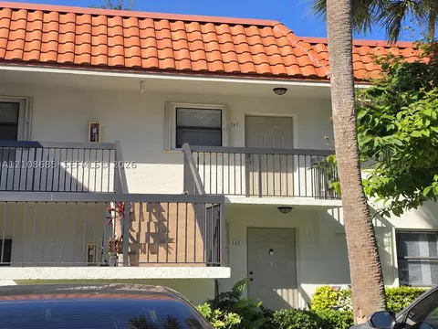 15813 W Waterside Cir #202, Sunrise, FL 33326