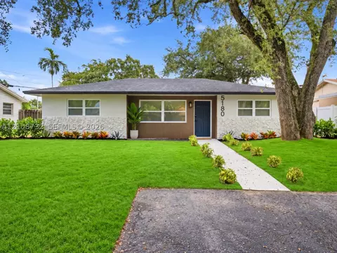 5180 SW 27th Ter, Fort Lauderdale, FL 33312