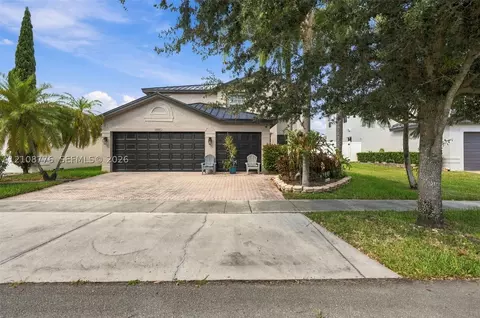 18041 SW 33rd St, Miramar, FL 33029