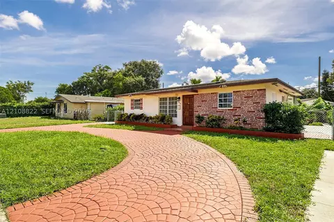 6838 SW 22nd Ct, Miramar, FL 33023