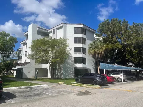 8335 SW 152nd Ave #B-304, Miami, FL 33193
