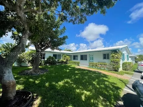 5911 NE 18th Ave, Fort Lauderdale, FL 33334