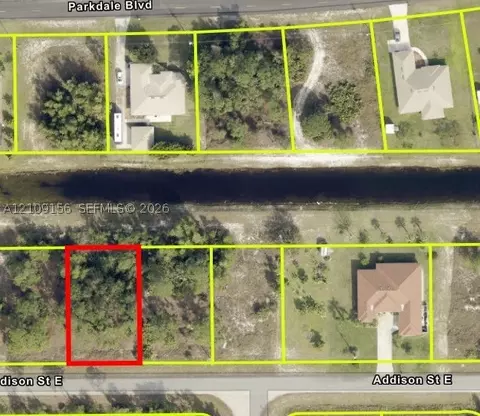511 Addison St E, Lehigh Acres, FL 33974 photo 2