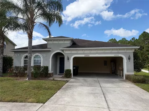 Exterior - 10930 Inside Loop, Orlando, FL 32825 photo 2 of 5