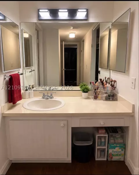 Bath - 3285 Foxcroft Rd #E206, Miramar, FL 33025 photo 4 of 4