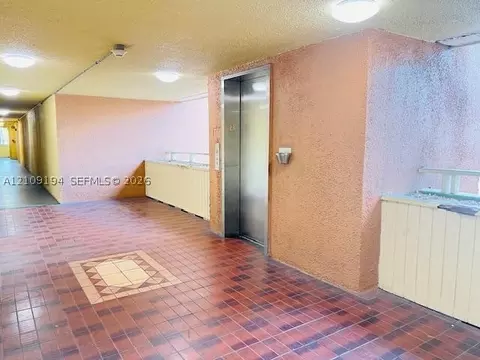 Entry Way - 17530 NW 68th Ave #C2007, Hialeah, FL 33015 photo 1 of 1