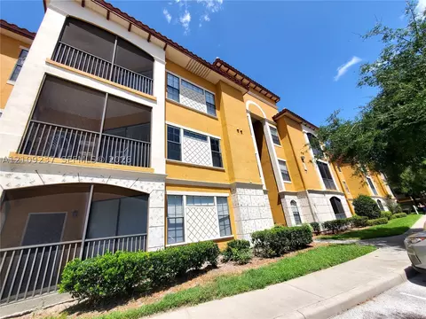 6169 Metrowest Blvd #104, Orlando, FL 32835