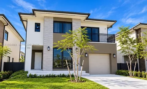 233 NW 12th Ct, Florida City, FL 33034