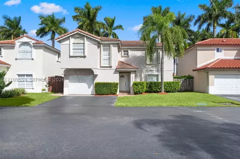 10217 NW 56th St, Doral, FL 33178