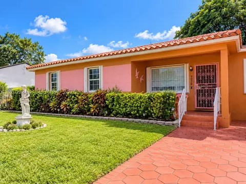 9050 NW 32nd Ct Rd, Miami, FL 33147