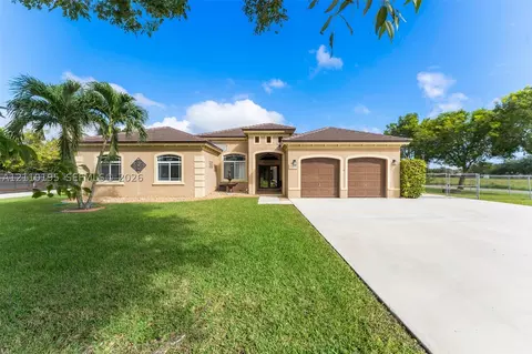 20403 SW 325th St, Homestead, FL 33030