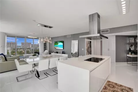 330 Sunny Isles Blvd #5-908, Sunny Isles Beach, FL 33160