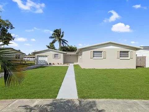 10441 SW 163rd St, Miami, FL 33157